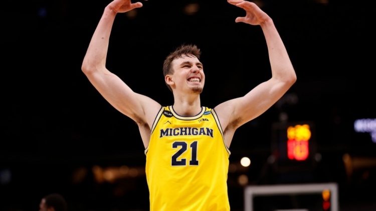 本场比赛 本场比赛