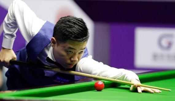 略有褪色 略有褪色